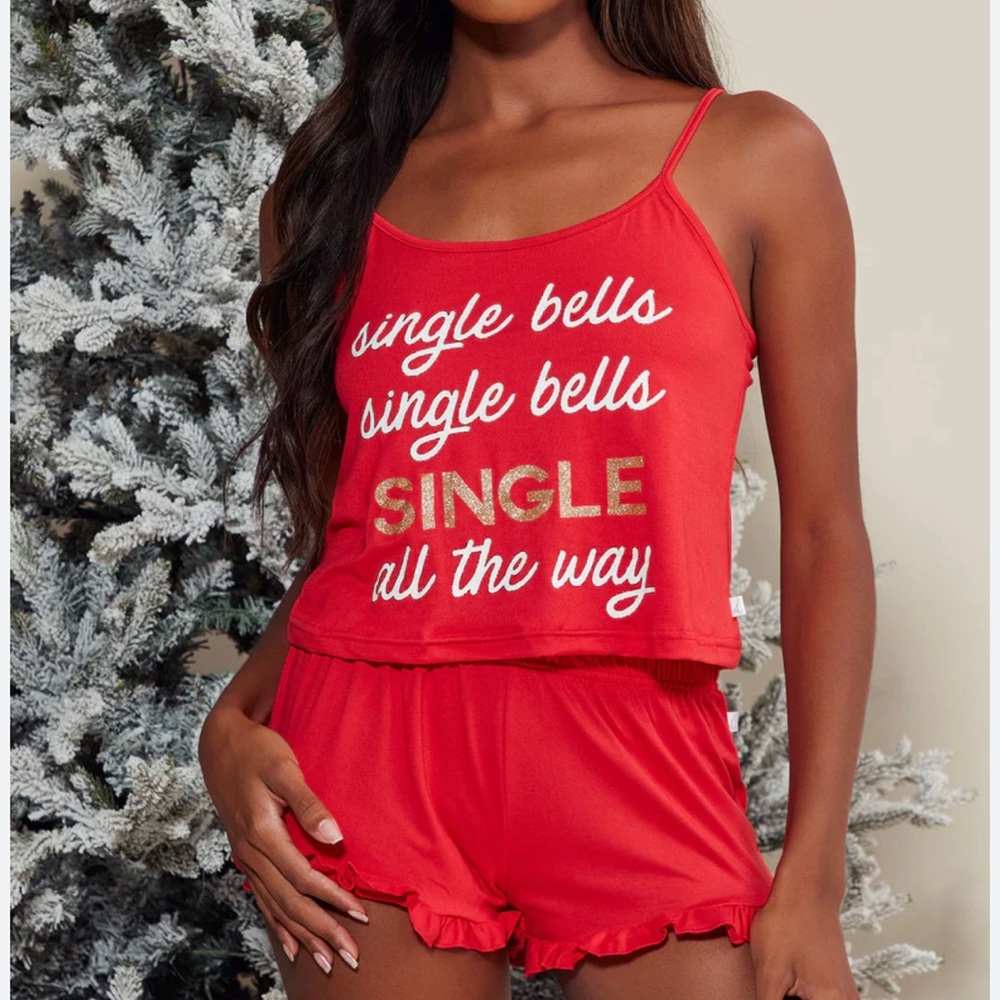 NWT Single Bells Holiday PJ Set M